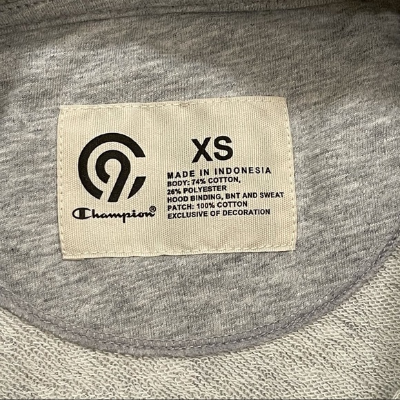 NWT Champion Athletic Tank w/ Hood, Women’s - Gray - XS - Picture 8 of 10